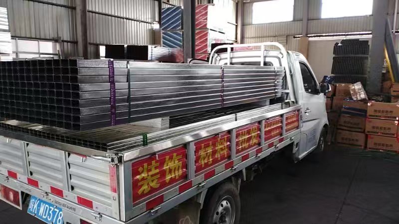 安徽輕鋼龍骨批發(fā)|阜陽(yáng)輕鋼龍骨批發(fā)